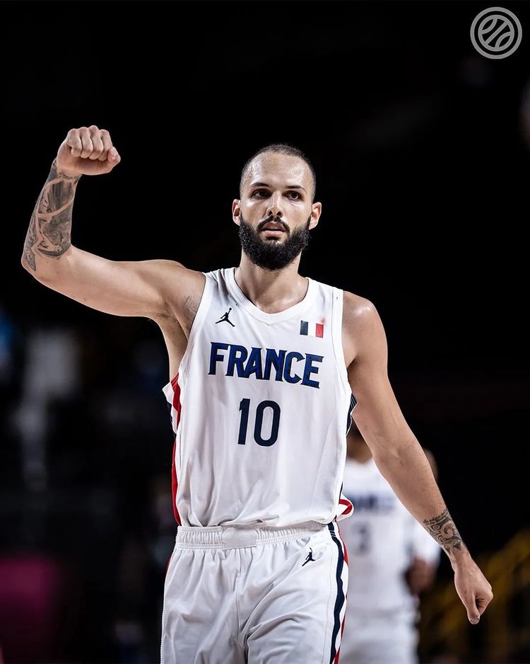 JackeyLove新星绝杀表现惊艳,法国队未来可期!(jackeylove2021) JackeyLove新星绝杀表现惊艳,法国队未来可期!(jackeylove2021)